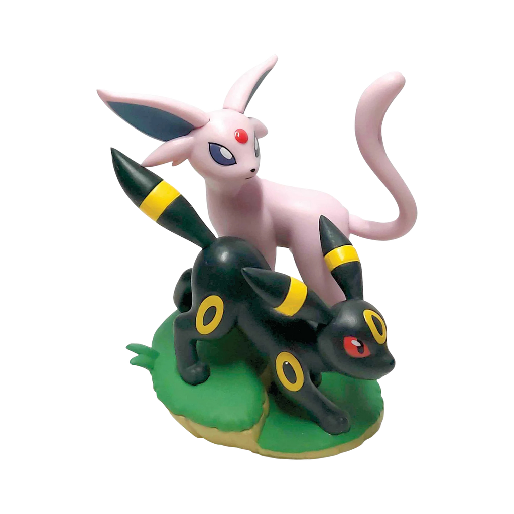 Pokémon TCG: Scarlet & Violet - Prismatic Evolutions - Premium Figure Collection